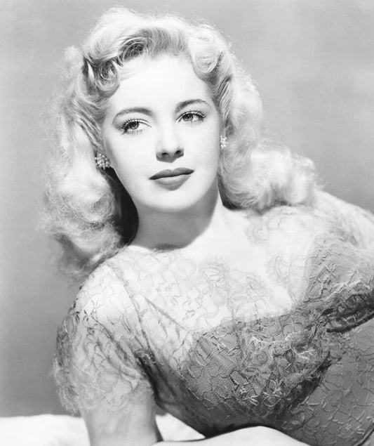 Hollywood Golden Era Actress Mary Beth Hughes Classic Old Picture Magnet