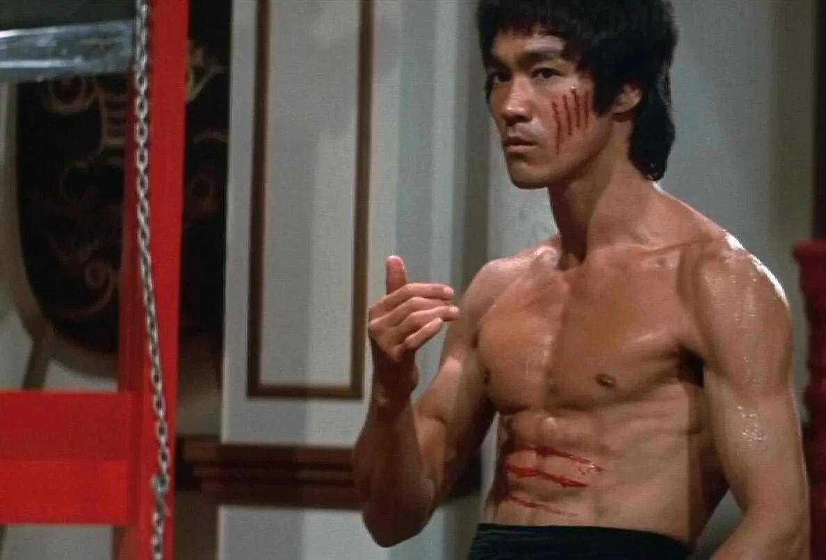 Iconic Martial Artist & Actor Bruce Lee Classic Publicity Picture Magnet
