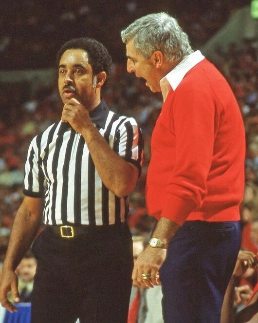 Indiana Hoosiers Coach Bobby Knight Glossy Magnet Yelling At A Referee Print