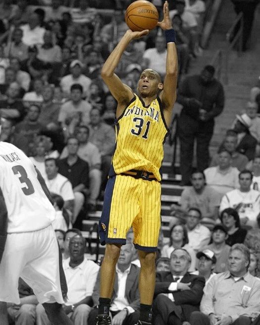 Indiana Pacers Reggie Miller Glossy Keychain Nba Basketball Keychain