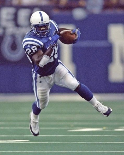 Indianapolis Colts Marshall Faulk Glossy Keychain Football Print Hof 2011
