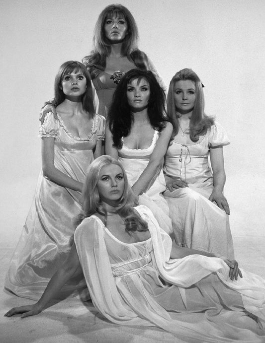 Ingrid Pitt & Cast Horror Film The Vampire Lovers Picture Photo Print