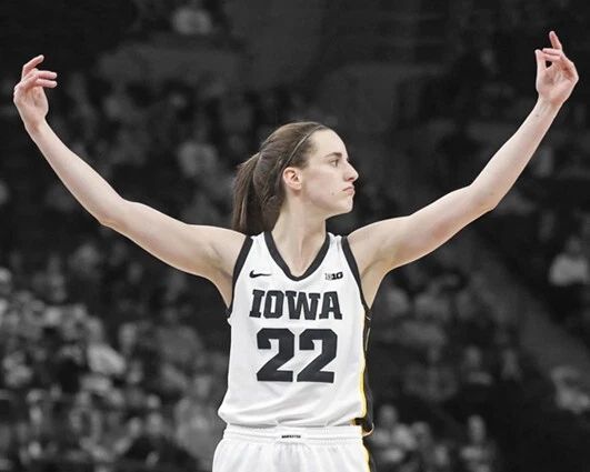 Iowa Hawkeyes Caitlin Clark Glossy Keychain Spotlight Basketball Print 2