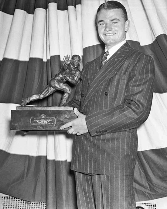 Iowa Hawkeyes Nile Kinnick Glossy Keychain College Heisman Trophy Winner Print