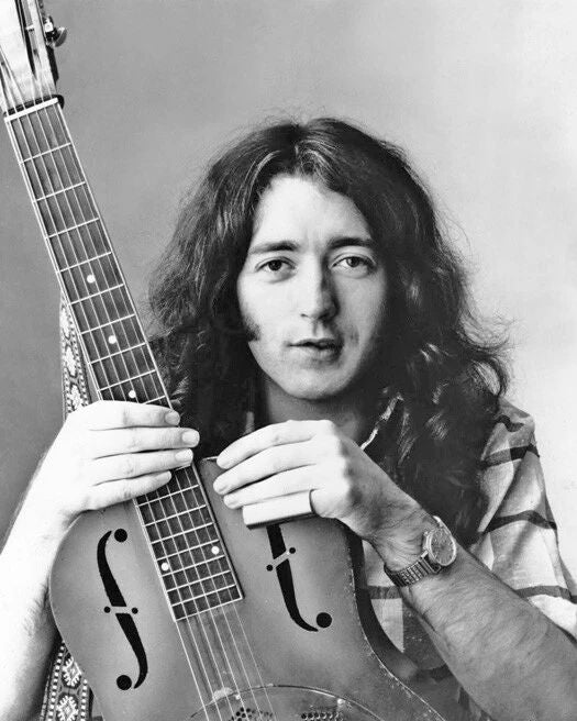 Irish Blues Guitarist Rory Gallagher Glossy Keychain Rock Music Keychain