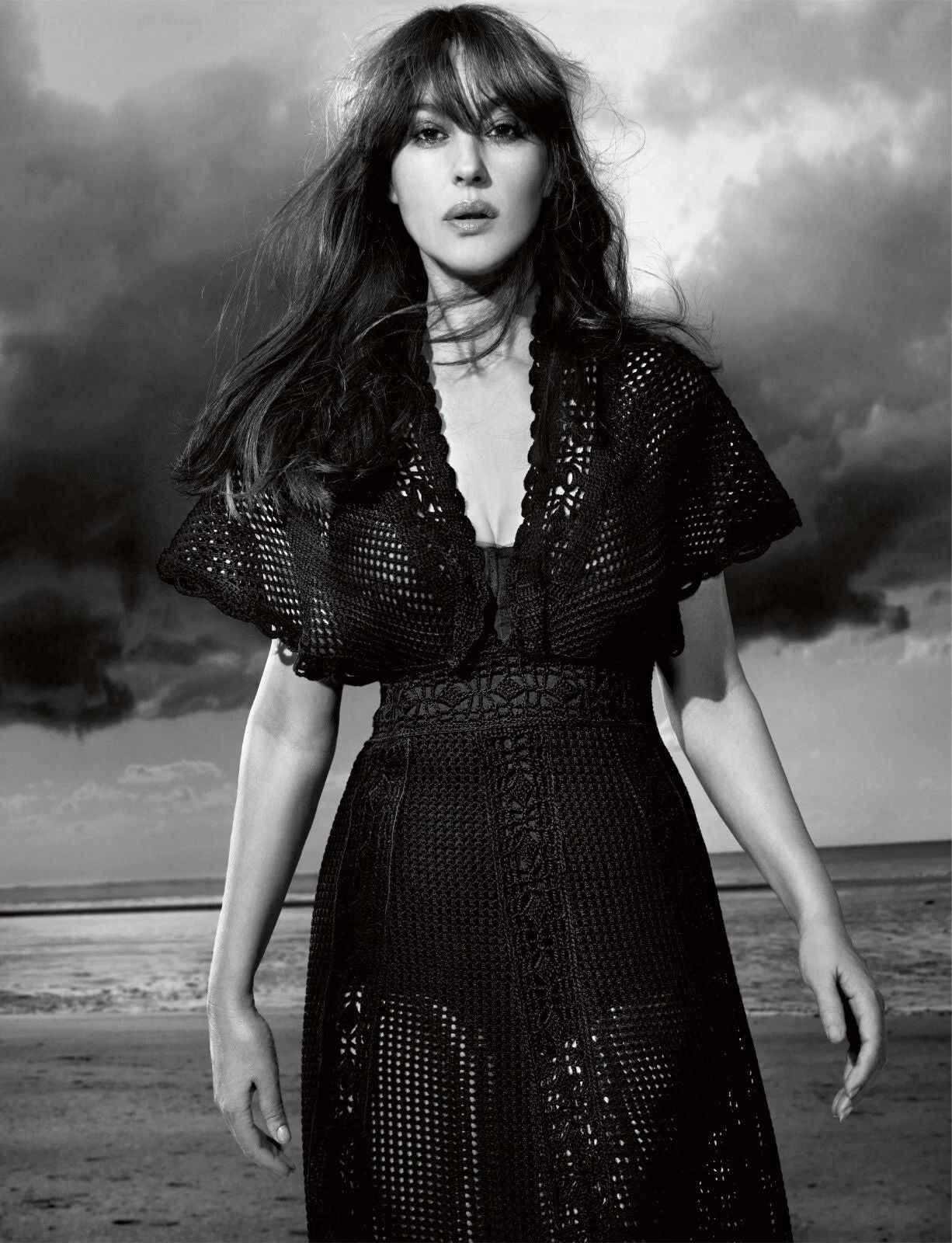 Italian Actress & Model Monica Bellucci Sexy Picture Magnet Magnet