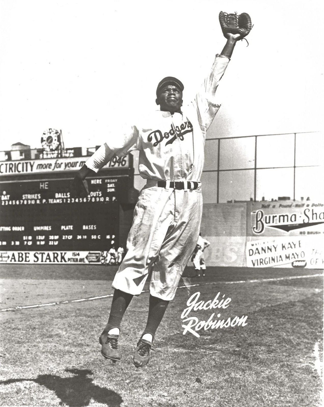 Jackie Robinson Photo Brooklyn Dodgers Baseball Picture Leaping Catch