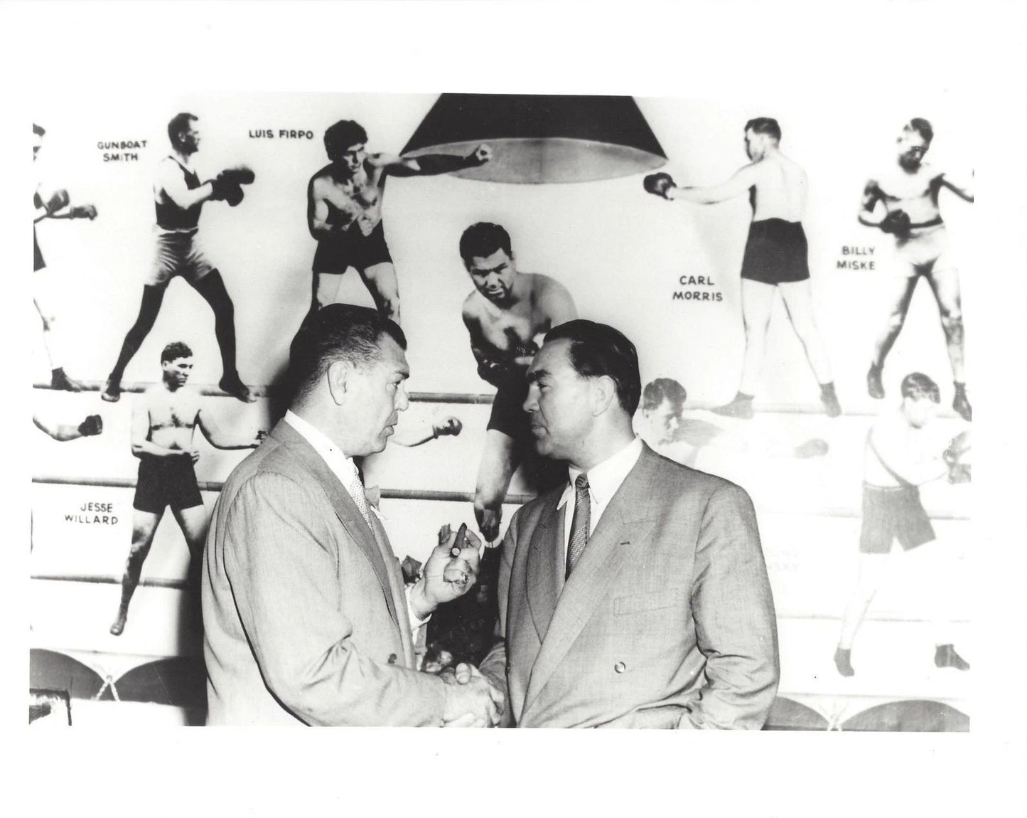 Jack Dempsey & Max Schmeling Photo Boxing Picture 300 Piece Jigsaw Puzzle