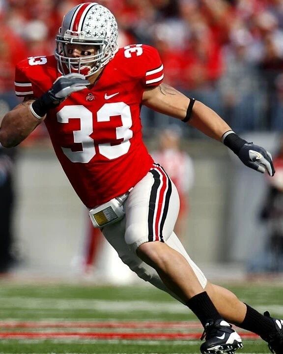 James Laurenaitis Photo Ohio State Buckeyes Picture Ncaa Football