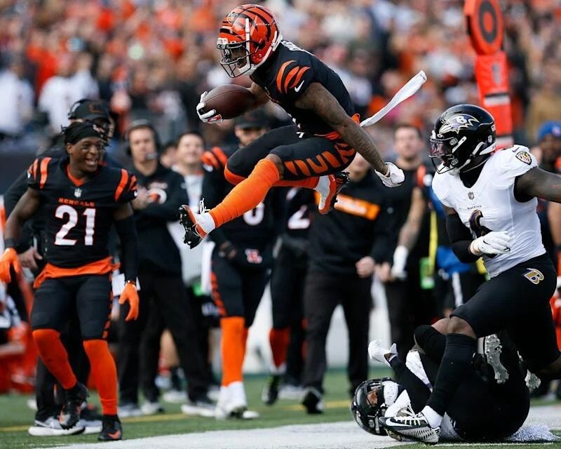 Ja'Marr Chase Photo Cincinnati Bengals Picture Nfl Football