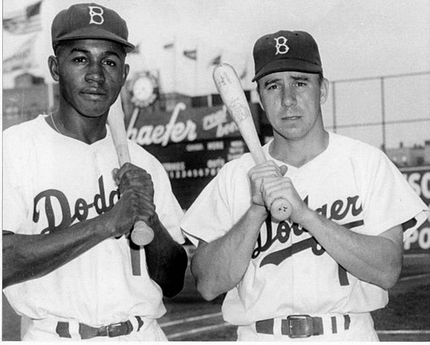 Jim Gilliam & Pee Wee Reece Brooklyn Dodgers Baseball Mlb 300 PCS Jigsaw Puzzle