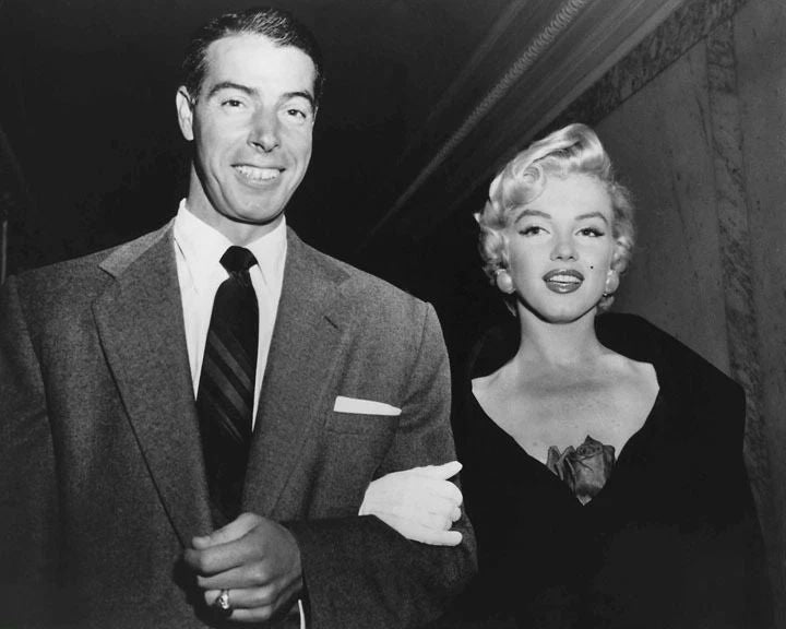 Joe Dimaggio And Marilyn Monroe Glossy Keychain New York Yankees Print