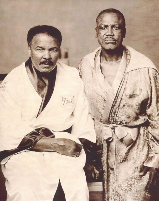 Joe Frazier Vs Muhammad Ali Photo Boxing Picture In Robes