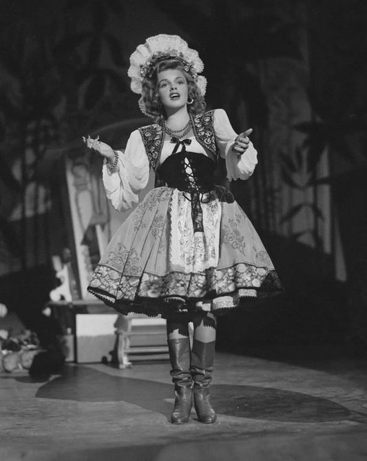 Judy Garland In 1943 Movie Presenting Lily Mars Classic Picture Magnet