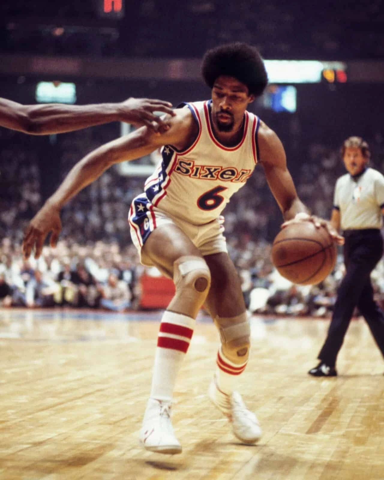 Julius Erving Dr J Photo Philadelphia 76Ers Seventy Sixers Basketball Close