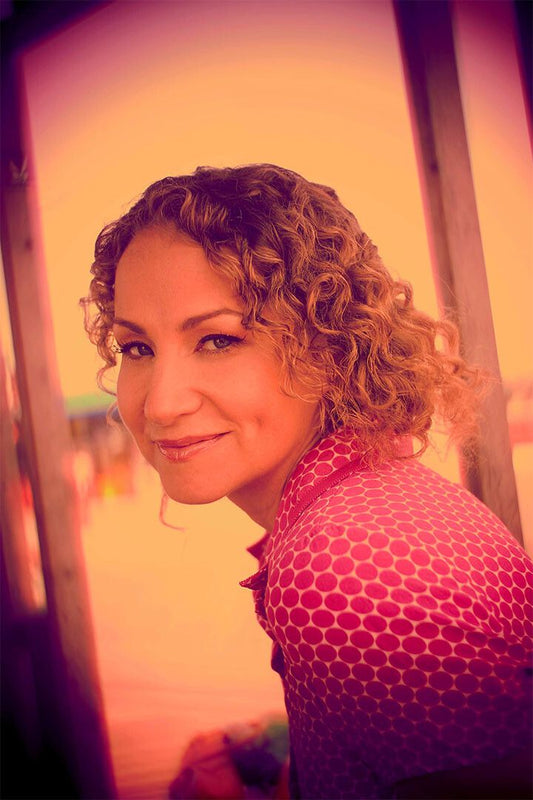 Joan Osborne Laughing Artist Musician Print Wall Art Home Decor Poster