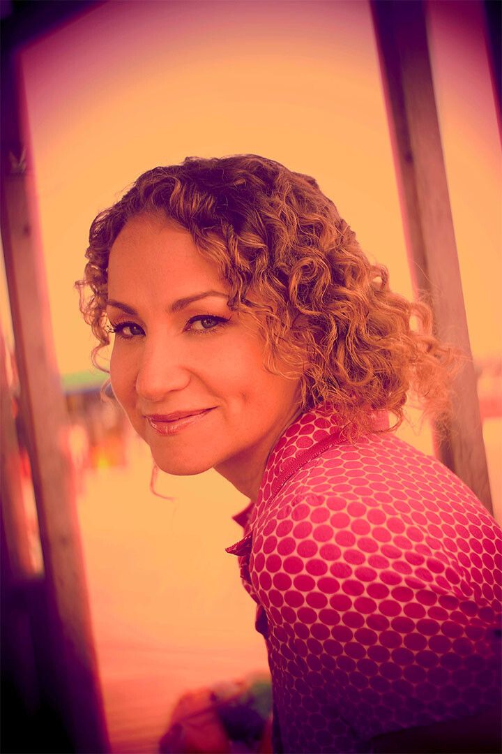 Joan Osborne Laughing Artist Musician Print Jigsaw Puzzle