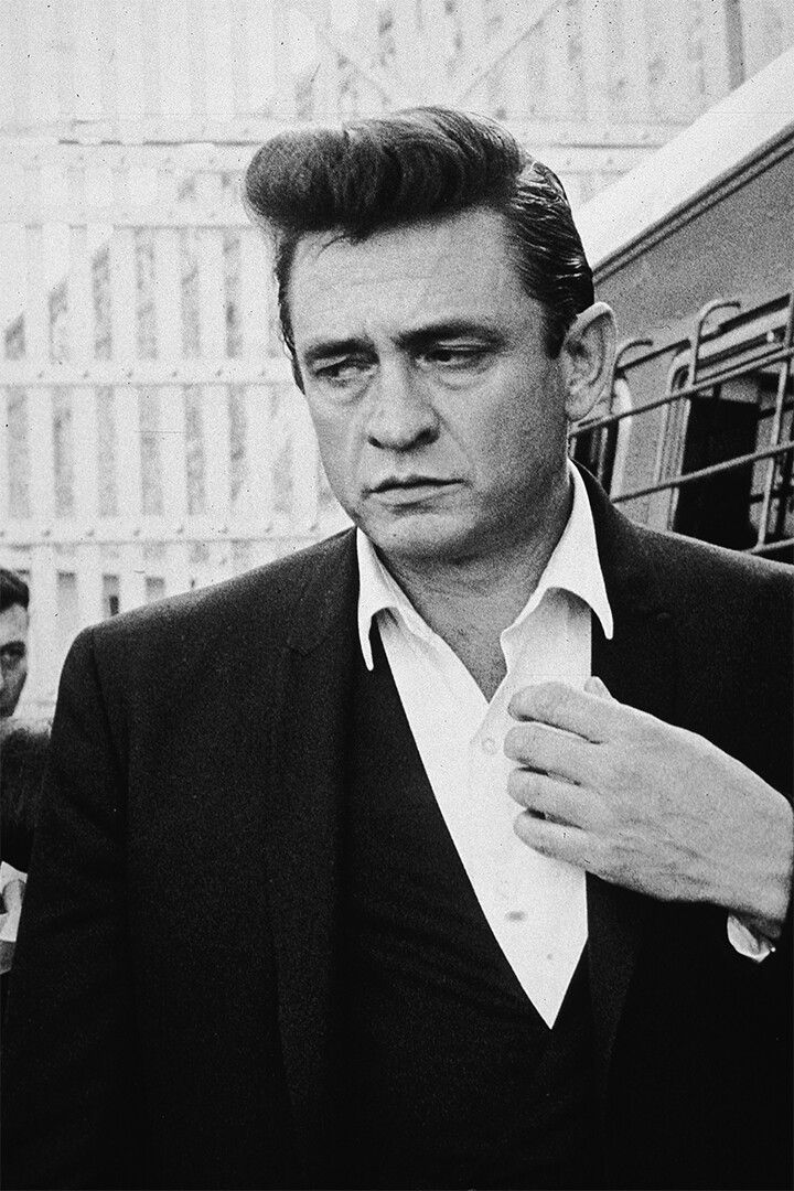 Johnny Cash In Walk The Line Movie Drama Magnet