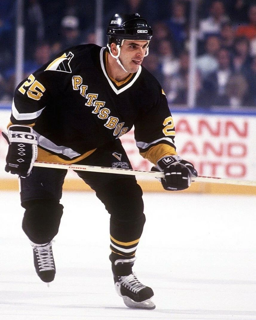 Kevin Stevens Photo Pittsburgh Penguins Picture Nhl