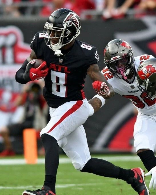 Kyle Pitts Photo Atlanta Falcons Football Picture Nfl