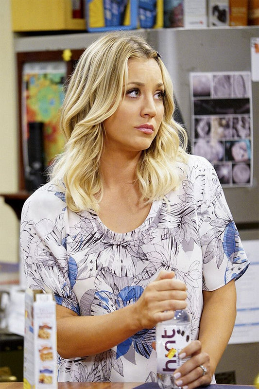 Kaley Cuoco Celebrity Tv Series Actress Wall Art Home Decor Poster