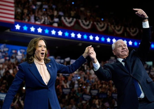 Kamala Harris Tim Walz Us Presidential Candidacy Press Picture Photo