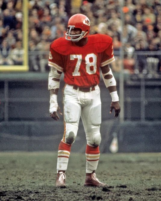 Kansas City Chiefs Bobby Bell Glossy Magnet Football Magnet Hof 83 2