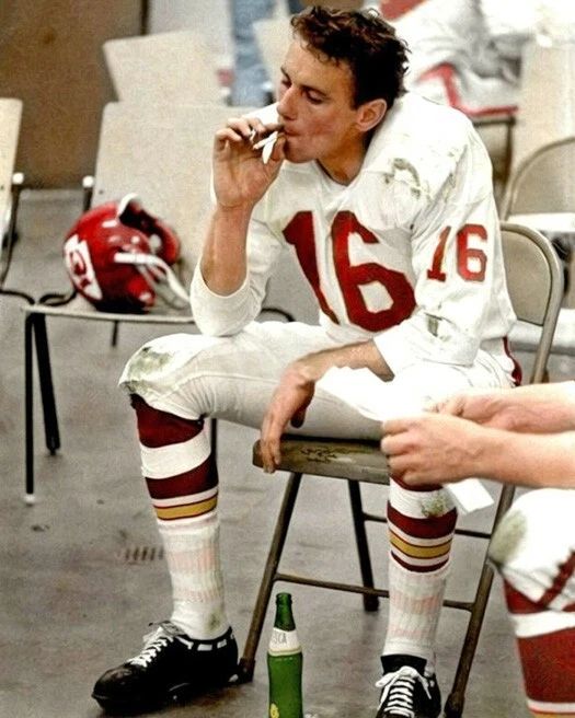 Kansas City Chiefs Len Dawson Smoking A Cigarette Keychain Keychain Hof 87