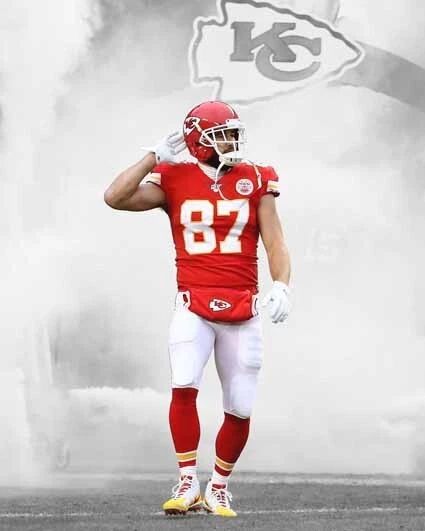 Kansas City Chiefs Travis Kelce Glossy Magnet Spotlight Magnet 2
