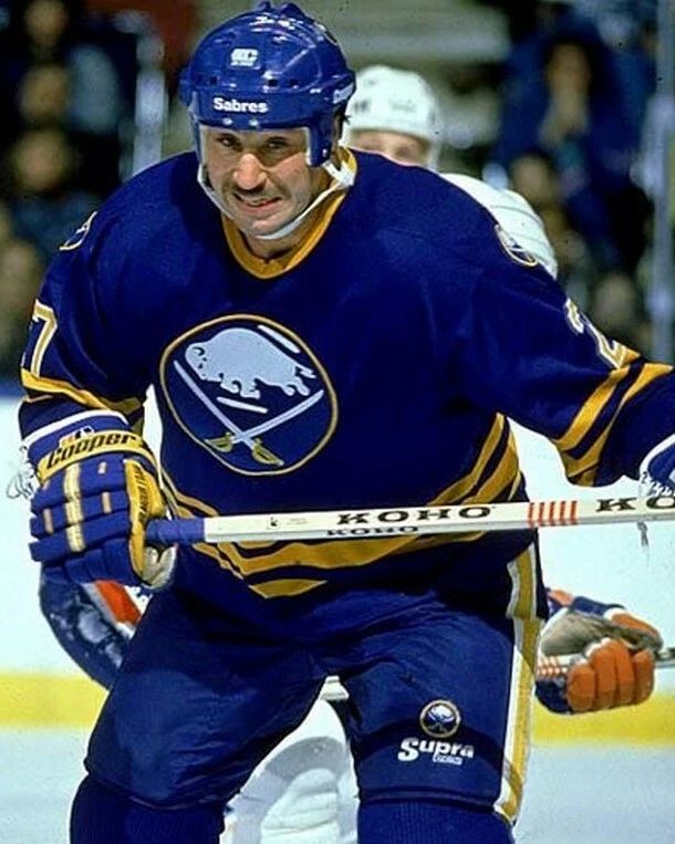 Larry Playfair Photo Hockey Buffalo Sabres Picture Nhl Close Up