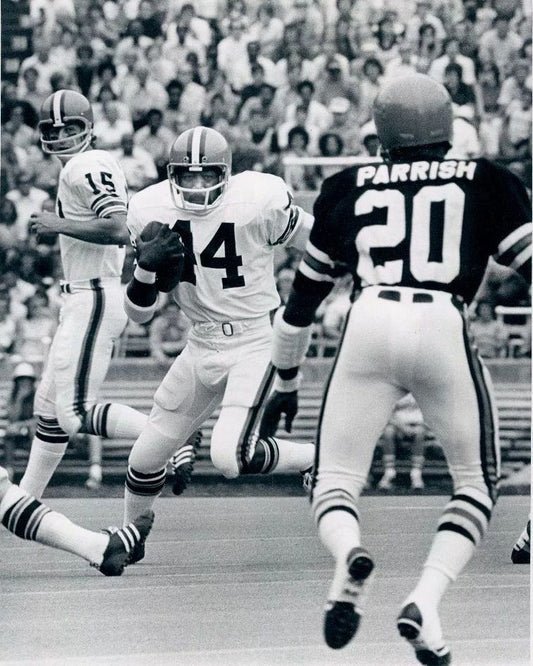 Leroy Kelly Keychain Cleveland Browns Picture Nfl Football Bw Action