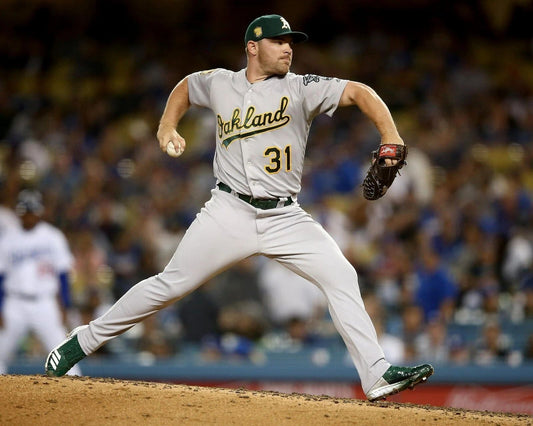 Liam Hendriks Magnet Oakland Athletics A'S Baseball Picture Mlb