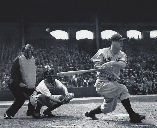 Lou Gehrig Photo New York Yankees Ny Baseball Mlb Picture Making Contact