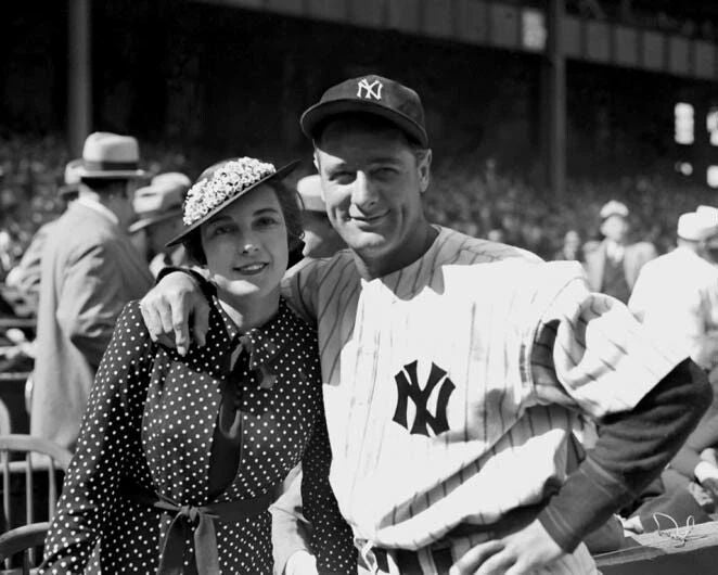 Lou Gehrig And Wife Eleanor Glossy Keychain New York Yankees Keychain