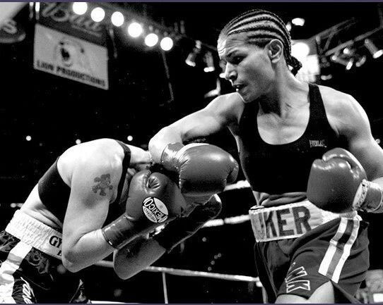 Lucia Rijker Boxing Keychain Picture Action