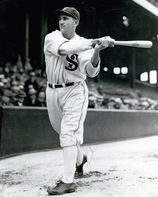 Luke Appling Keychain Chicago White Sox Baseball Picture Mlb Swinging Bat