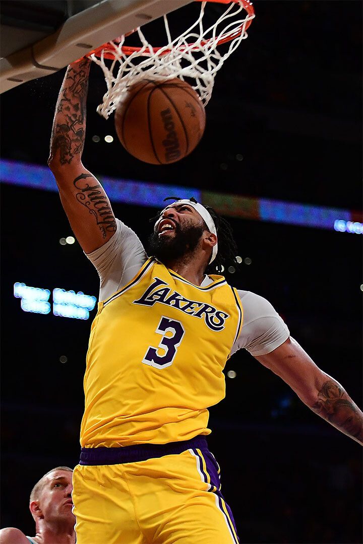 La Lakers Basketball Team Anthony Davis Sports Wall Home Decor Keychain