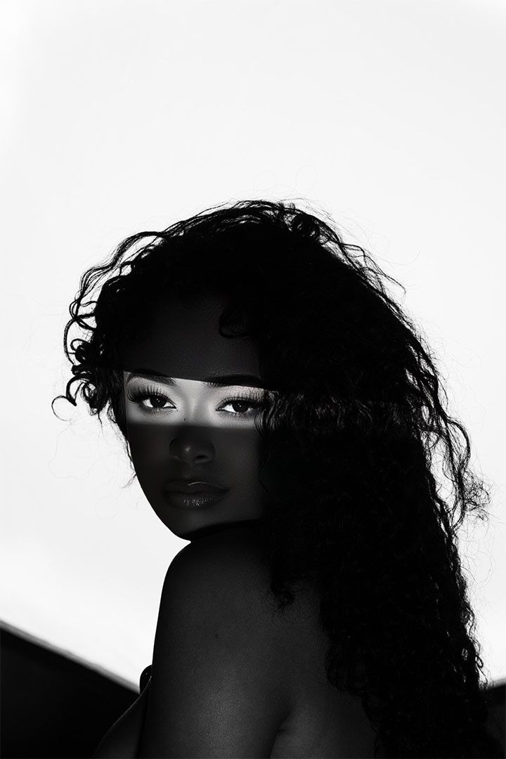 Lady London American Rap Singer Woman Hip Hop Star Artist Magnet