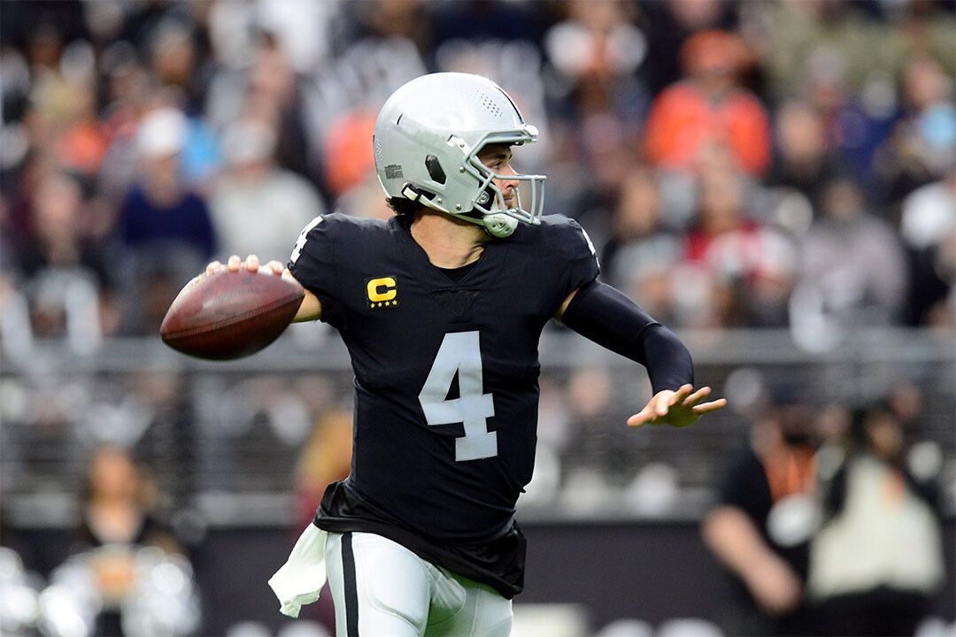 Las Vegas Raiders Derek Carr American Football Player Jigsaw Puzzle
