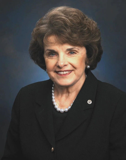 Late Us Senator From California Dianne Feinstein Magnet Picture Magnet Print 6X8