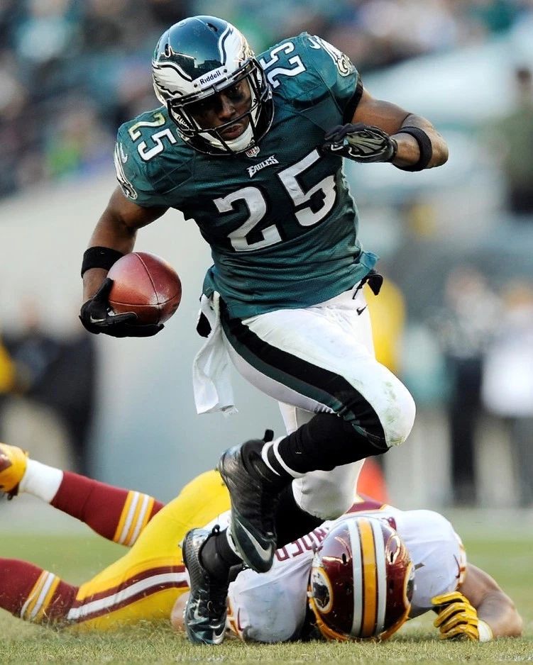 Lesean Mccoy Photo Philadelphia Eagles Picture Nfl 300 Piece Jigsaw Puzzle
