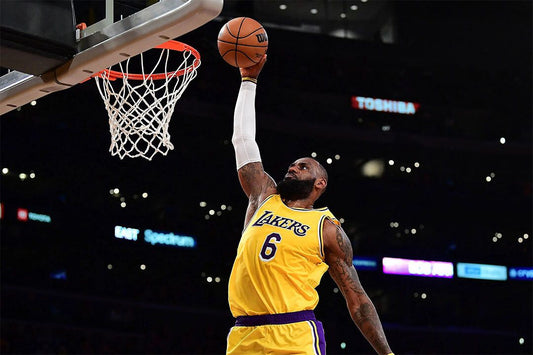 Lebron James Basketball Player La Lakers Basketball Team Wall Poster