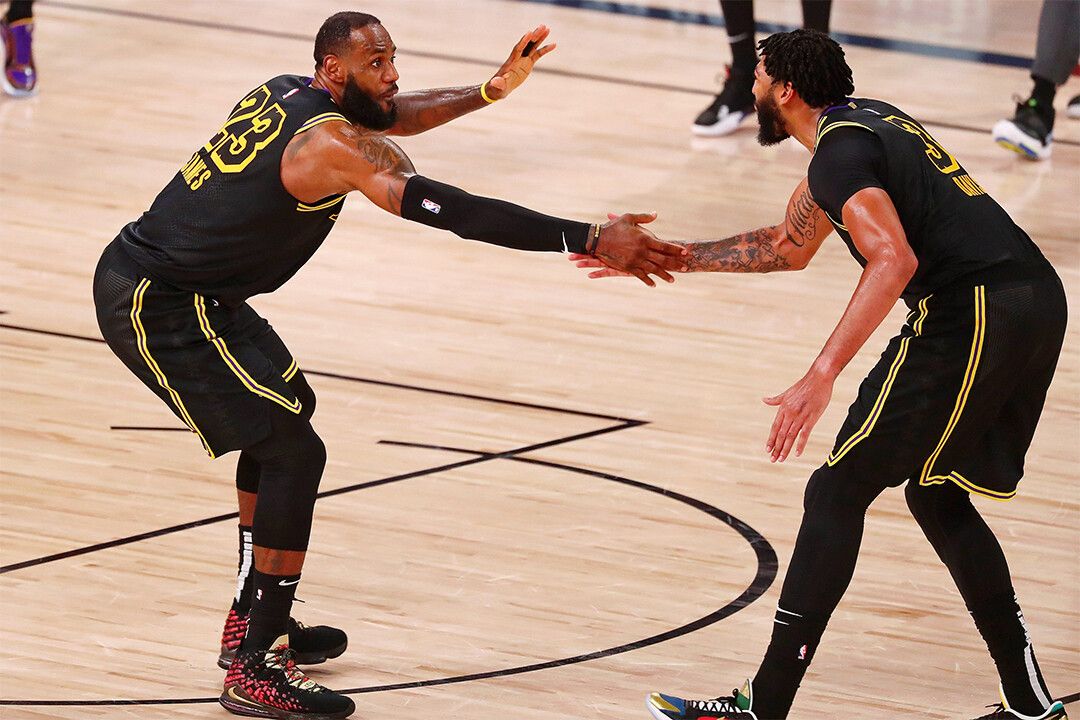 Lebron James La Basketball Wall Art Home Decor Poster
