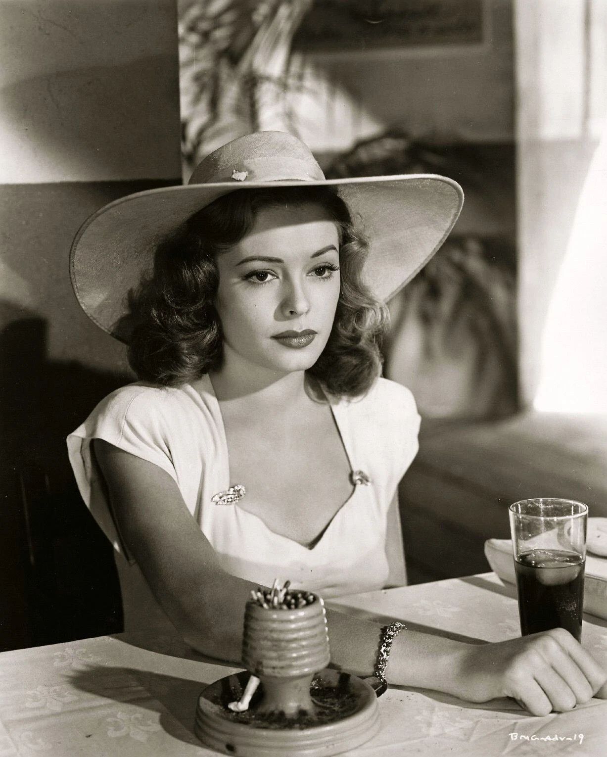 Legendary Actress Jane Greer Classic Publicity Picture Poster Photo Print