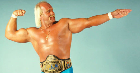 Legendary Wrestler & Actor Hulk Hogan Classic Retro Keychain Picture Keychain