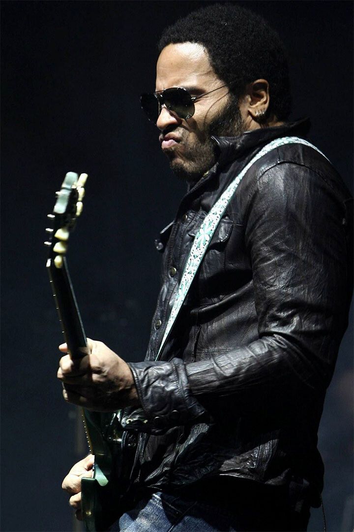 Lenny Kravitz Posed Rock Musician Print Wall Art Home Decor Poster