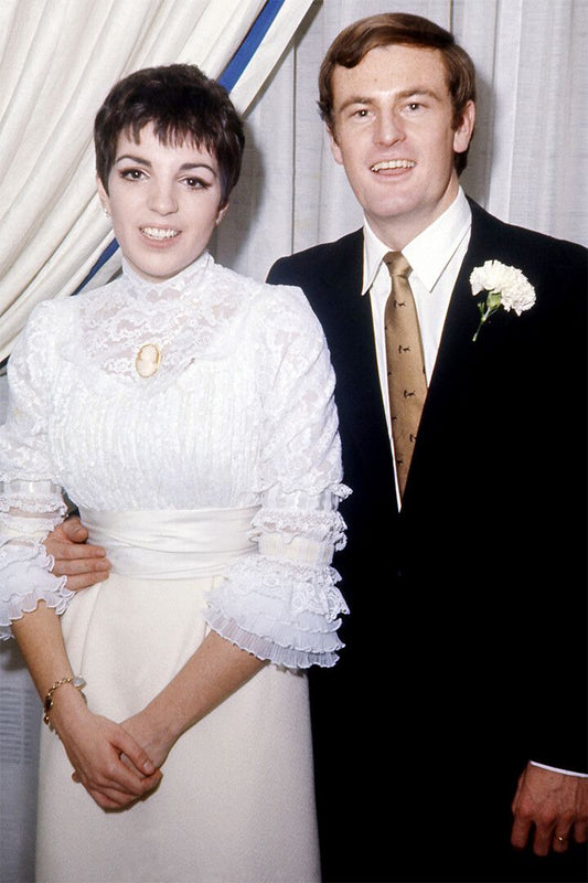 Liza Minnelli With Fiance Peter Allen Print Wall Art Home Decor Poster