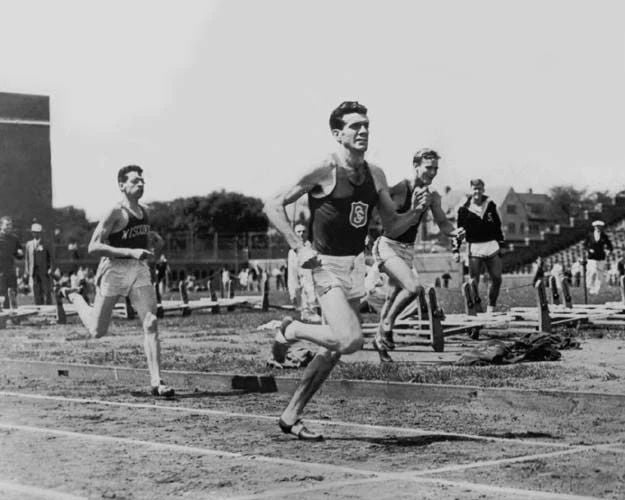 Long Distance Runner Louis Zamperini Glossy Photo Unbroken Print Poster Usc 1