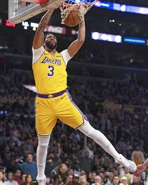 Los Angeles Lakers Anthony Davis Glossy Photo Basketball Print Poster