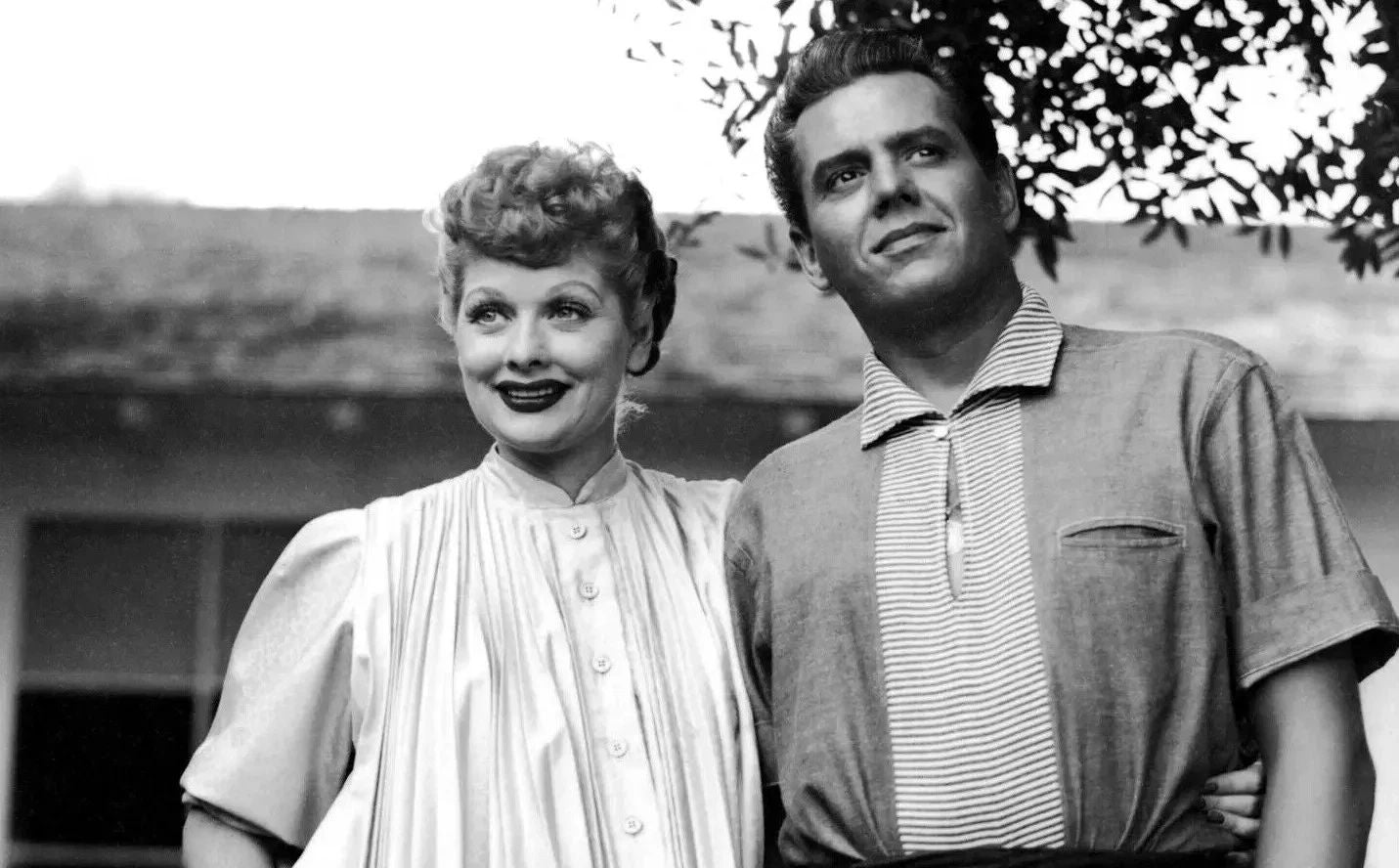 Lucille Ball & Desi Arnez I Love Lucy Publicity Print 300 Piece Jigsaw Puzzle
